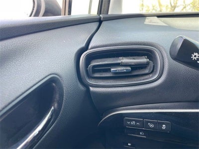 2022 Toyota Prius LE