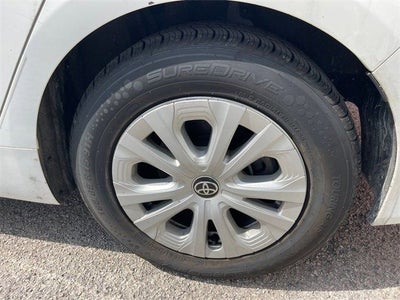 2022 Toyota Prius LE