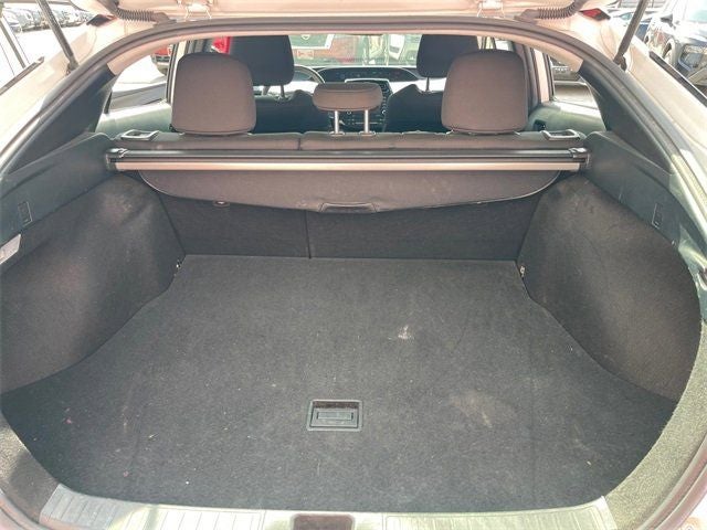 2022 Toyota Prius LE