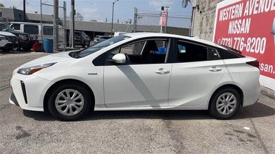 2022 Toyota Prius LE