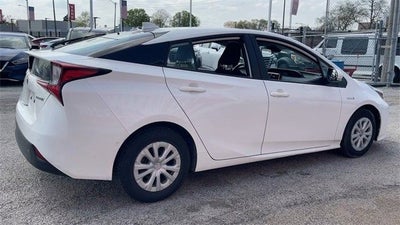 2022 Toyota Prius LE