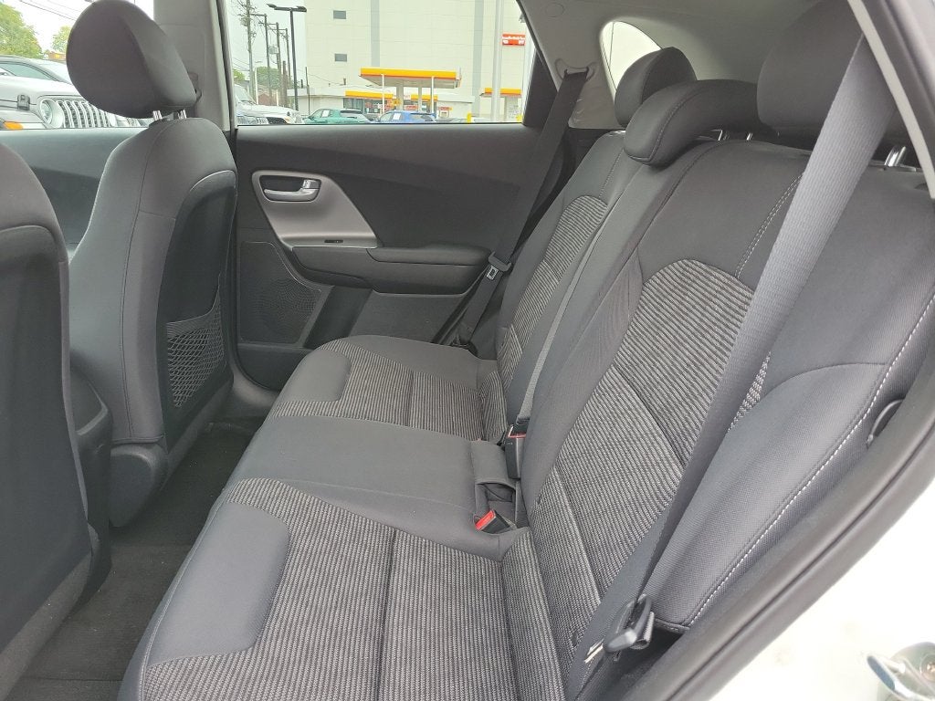 2020 Kia Niro LX