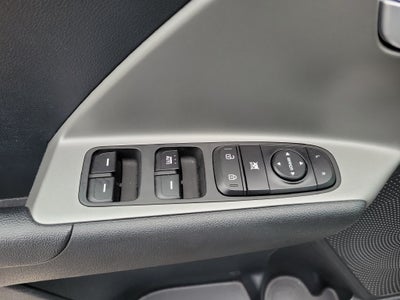 2020 Kia Niro LX