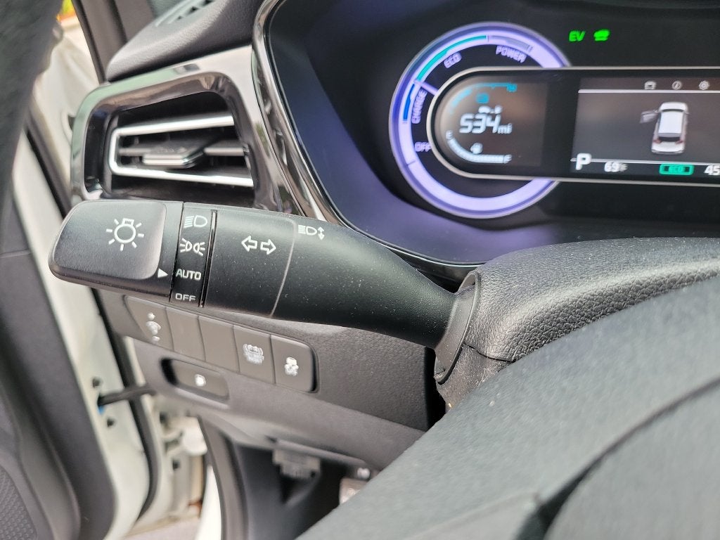 2020 Kia Niro LX