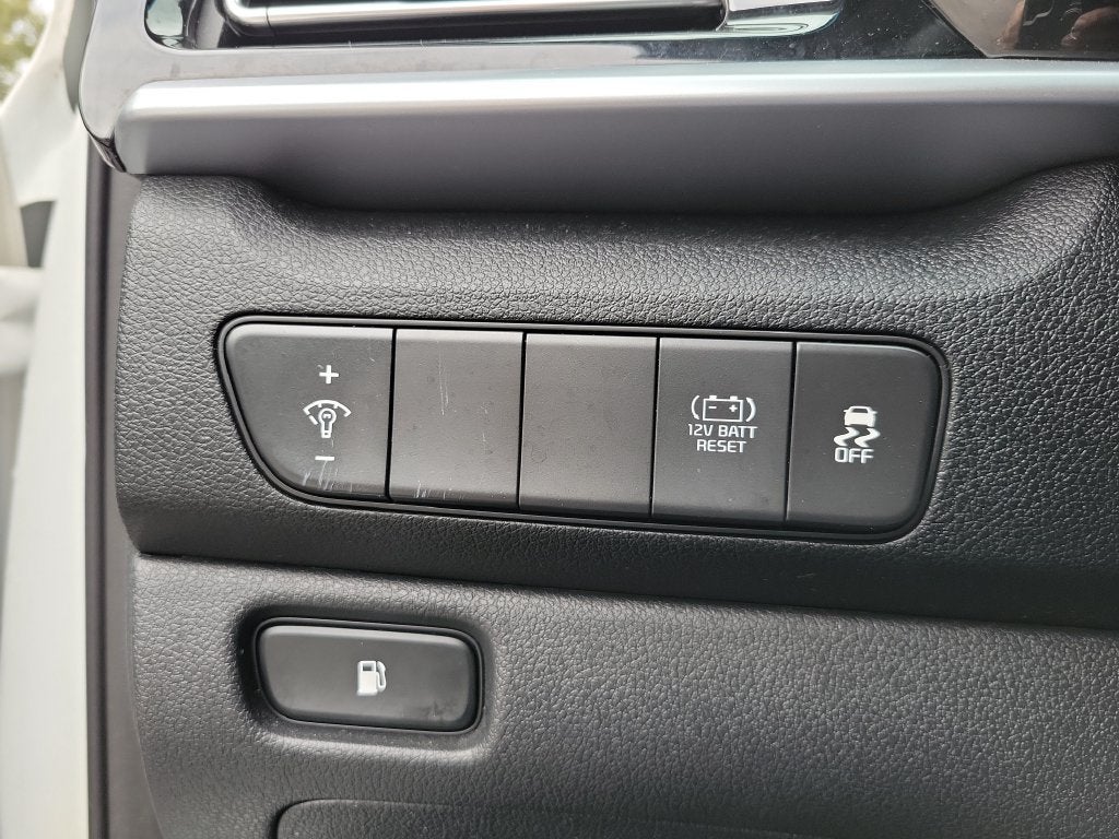 2020 Kia Niro LX