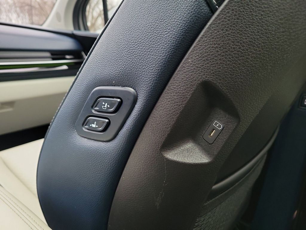 2025 Kia Carnival SX Prestige