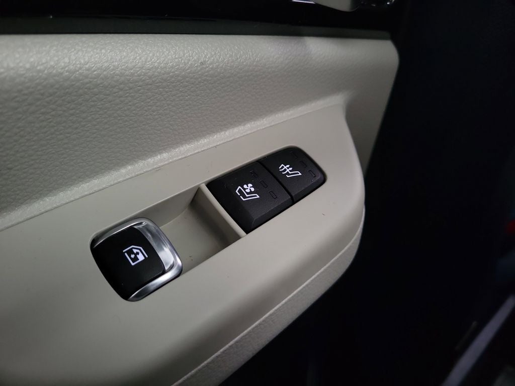 2025 Kia Carnival SX Prestige