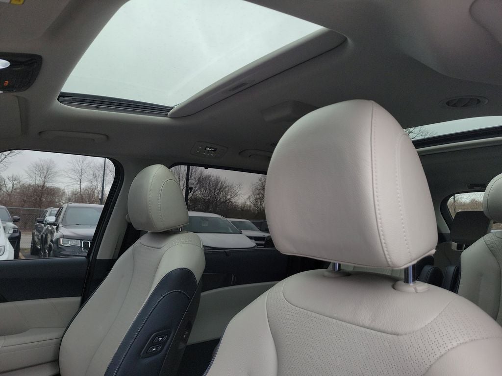 2025 Kia Carnival SX Prestige