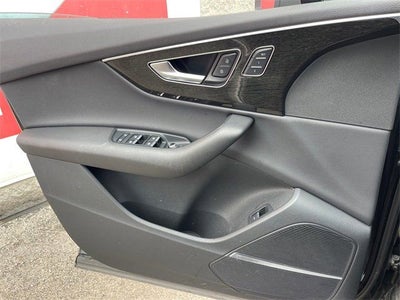 2022 Audi Q7 55 Premium Plus quattro