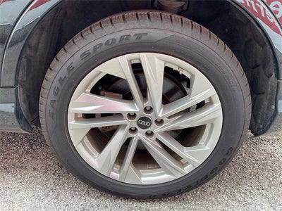 2022 Audi Q7 55 Premium Plus quattro