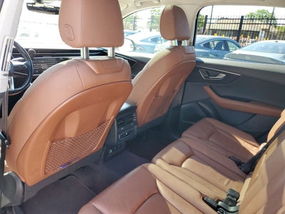 2022 Audi Q7 55 Premium Plus quattro
