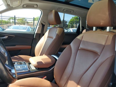 2022 Audi Q7 55 Premium Plus quattro