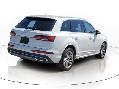 2022 Audi Q7 55 Premium Plus quattro