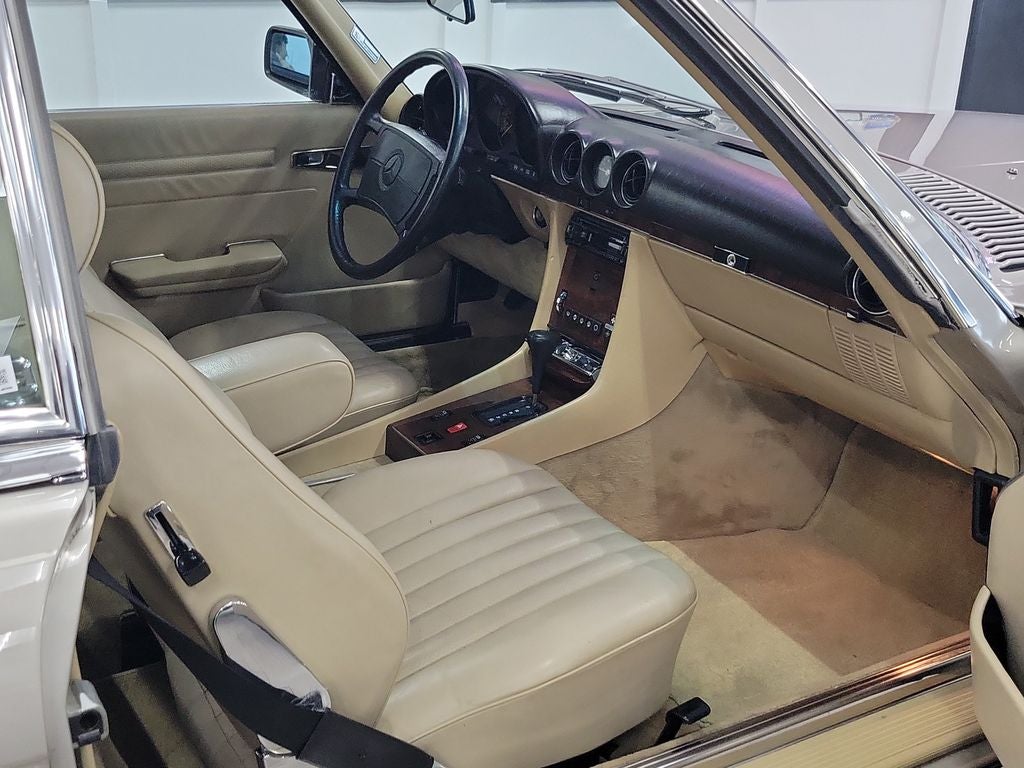 1988 Mercedes-Benz 500-Class 560 SL