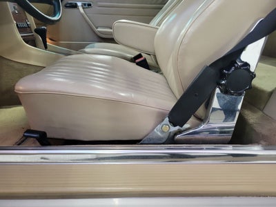 1988 Mercedes-Benz 500-Class 560 SL