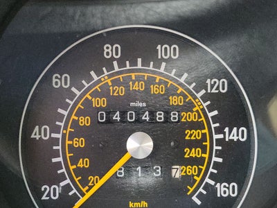 1988 Mercedes-Benz 500-Class 560 SL