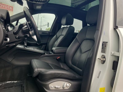 2021 Porsche Macan Base