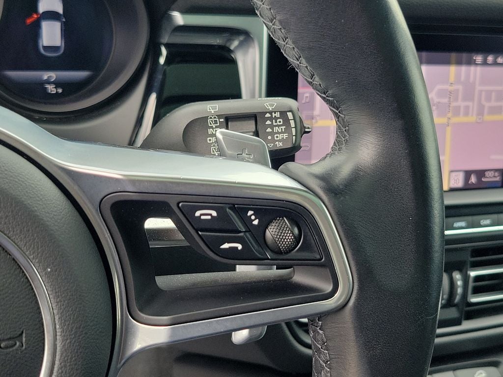 2021 Porsche Macan Base
