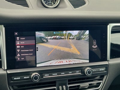 2021 Porsche Macan Base