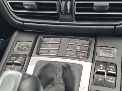 2021 Porsche Macan Base