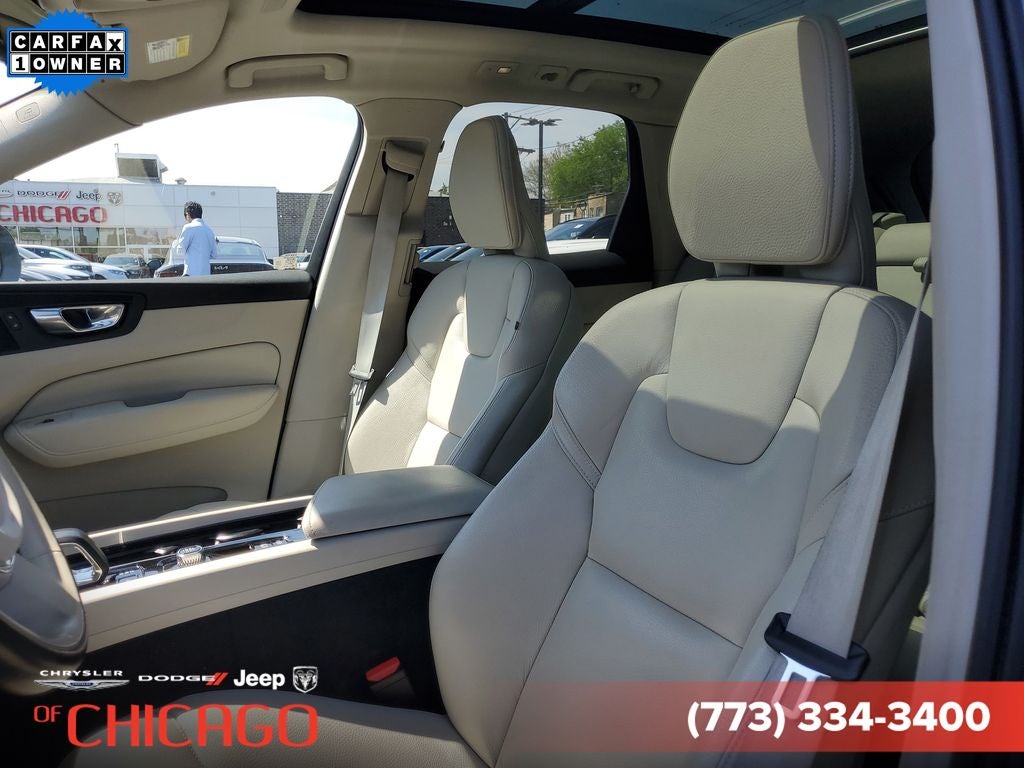 2023 Volvo XC60 B5 Plus Bright Theme