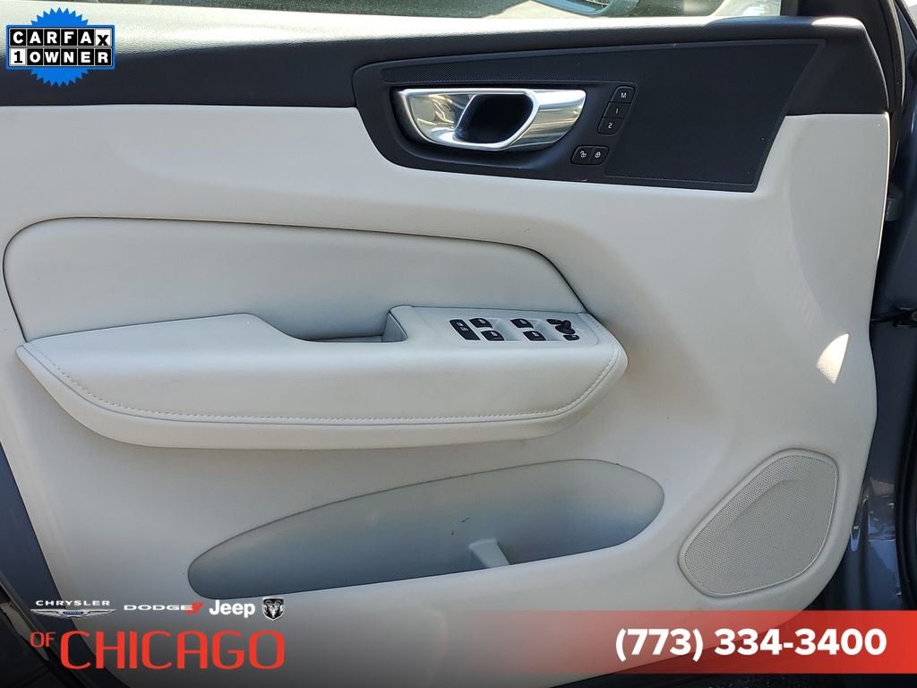 2023 Volvo XC60 B5 Plus Bright Theme