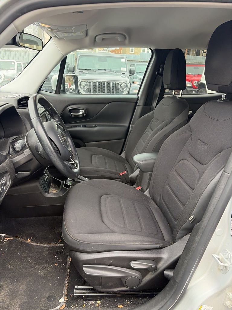 2017 Jeep Renegade Altitude