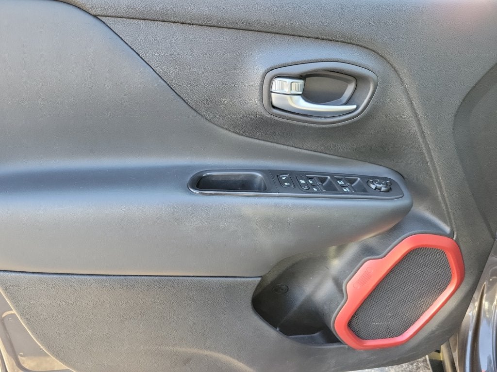 2018 Jeep Renegade Trailhawk