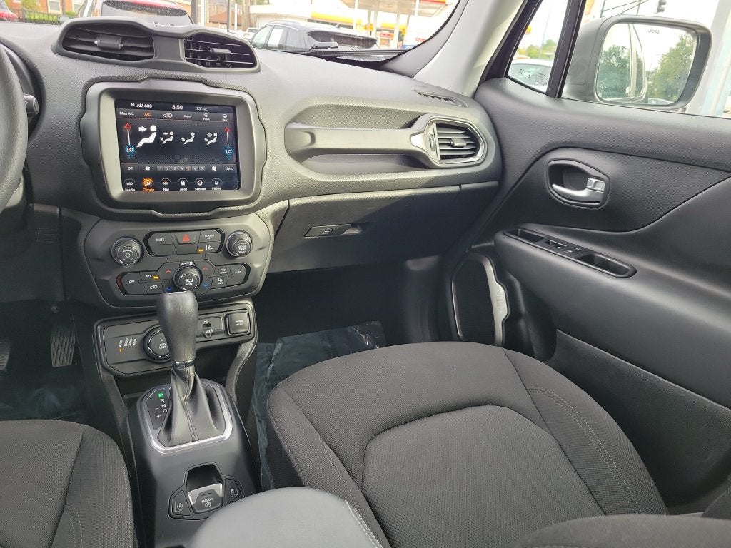 2023 Jeep Renegade Latitude