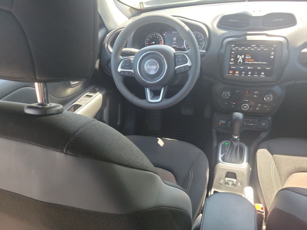 2023 Jeep Renegade Latitude