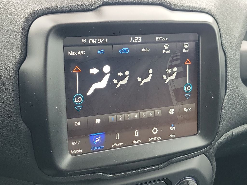 2023 Jeep Renegade Trailhawk