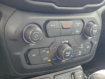 2023 Jeep Renegade Trailhawk
