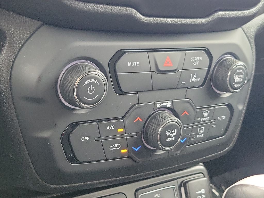 2023 Jeep Renegade Trailhawk