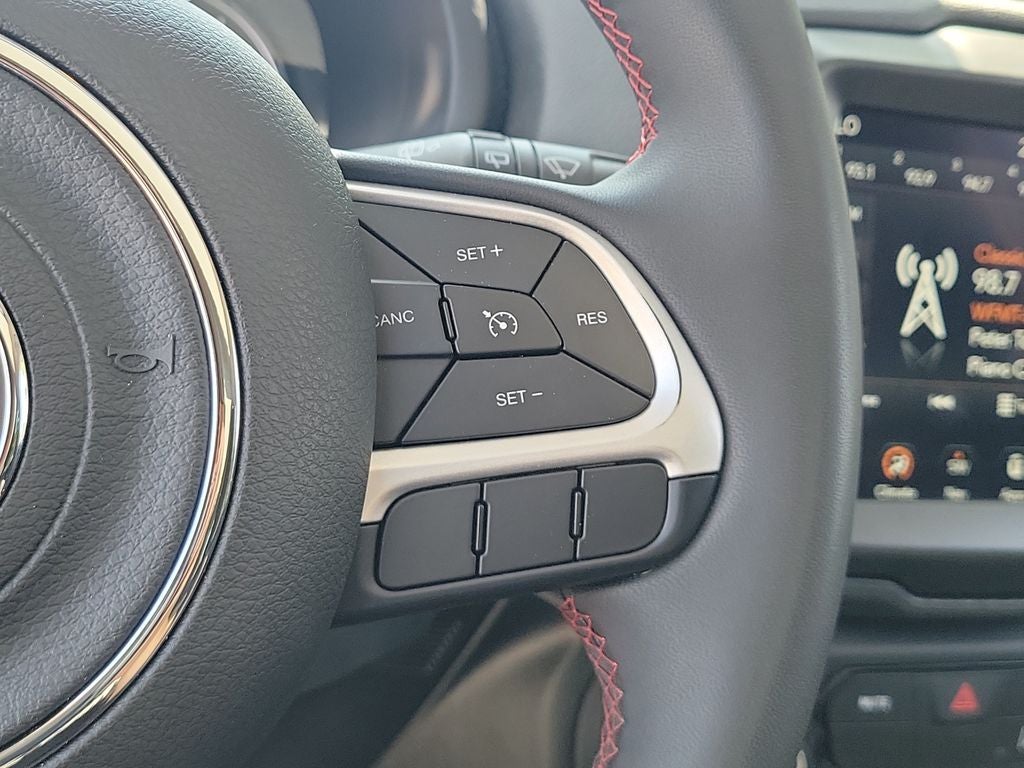 2023 Jeep Renegade Trailhawk