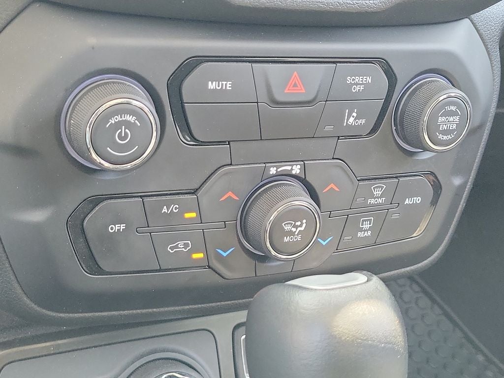 2023 Jeep Renegade Trailhawk