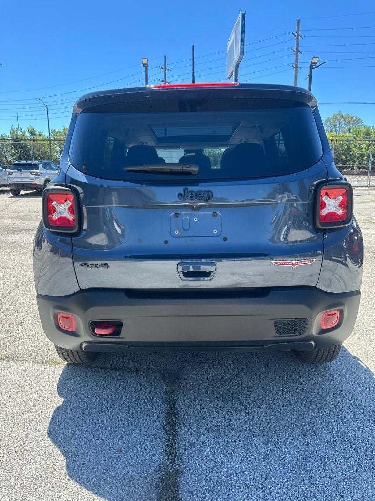 2023 Jeep Renegade Trailhawk