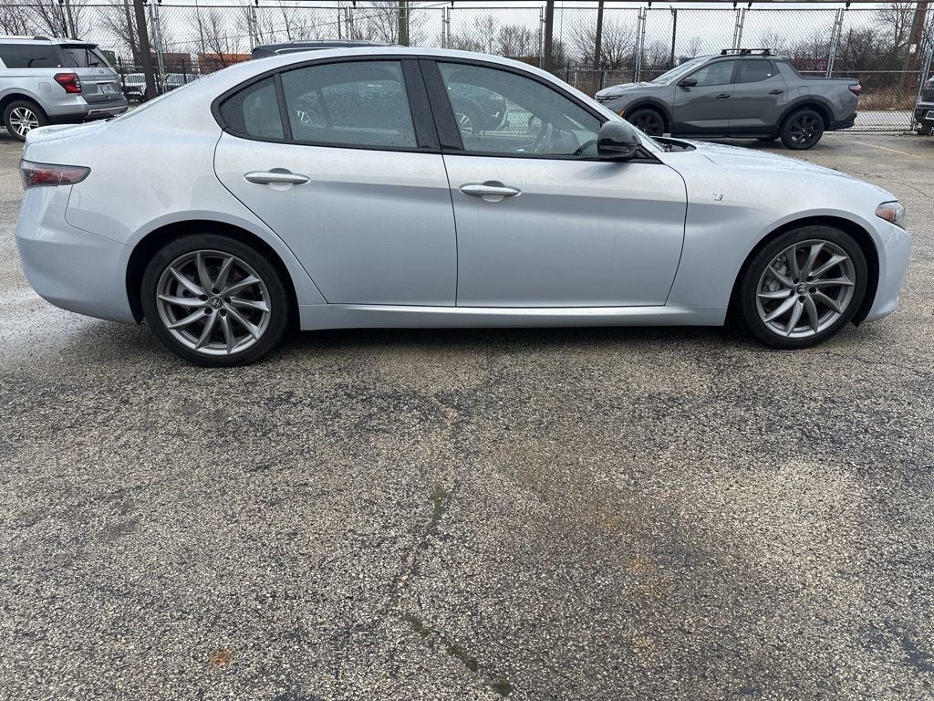 2024 Alfa Romeo Giulia Ti