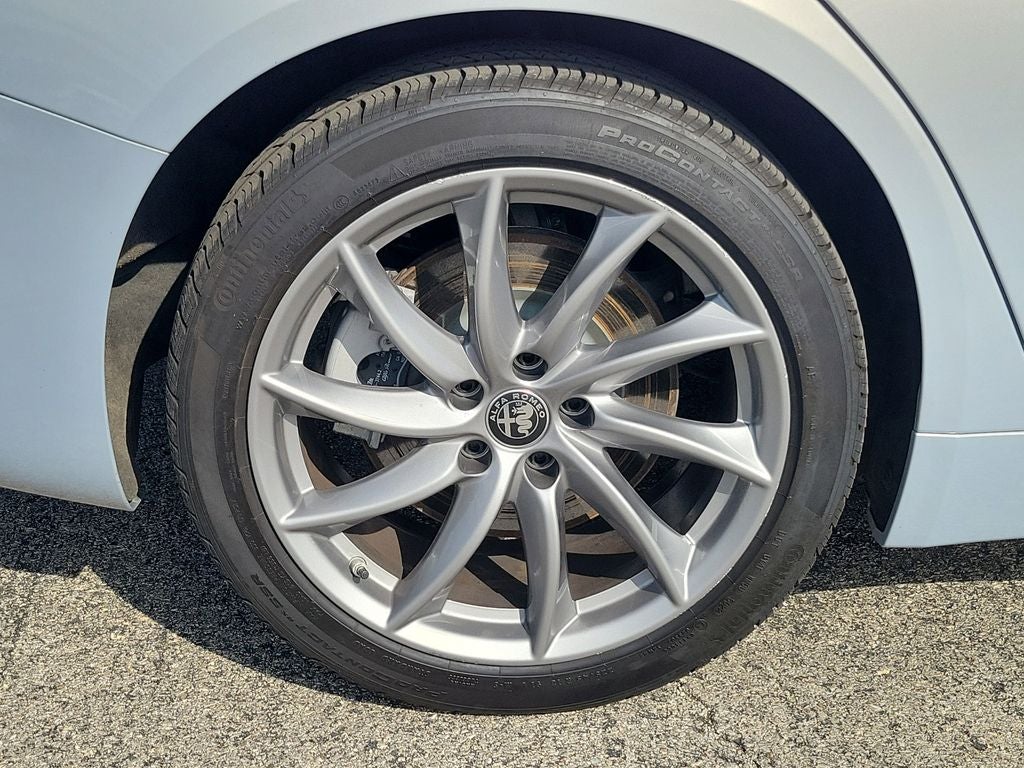 2024 Alfa Romeo Giulia Ti