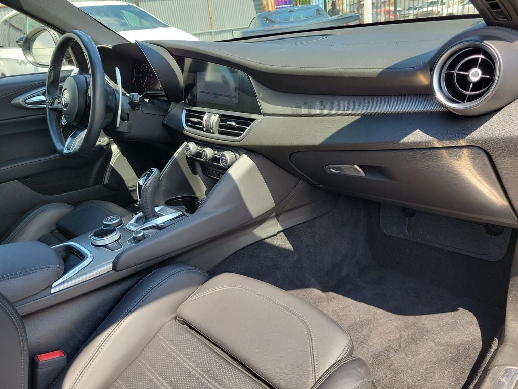 2024 Alfa Romeo Giulia Veloce
