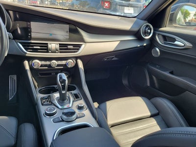 2024 Alfa Romeo Giulia Veloce
