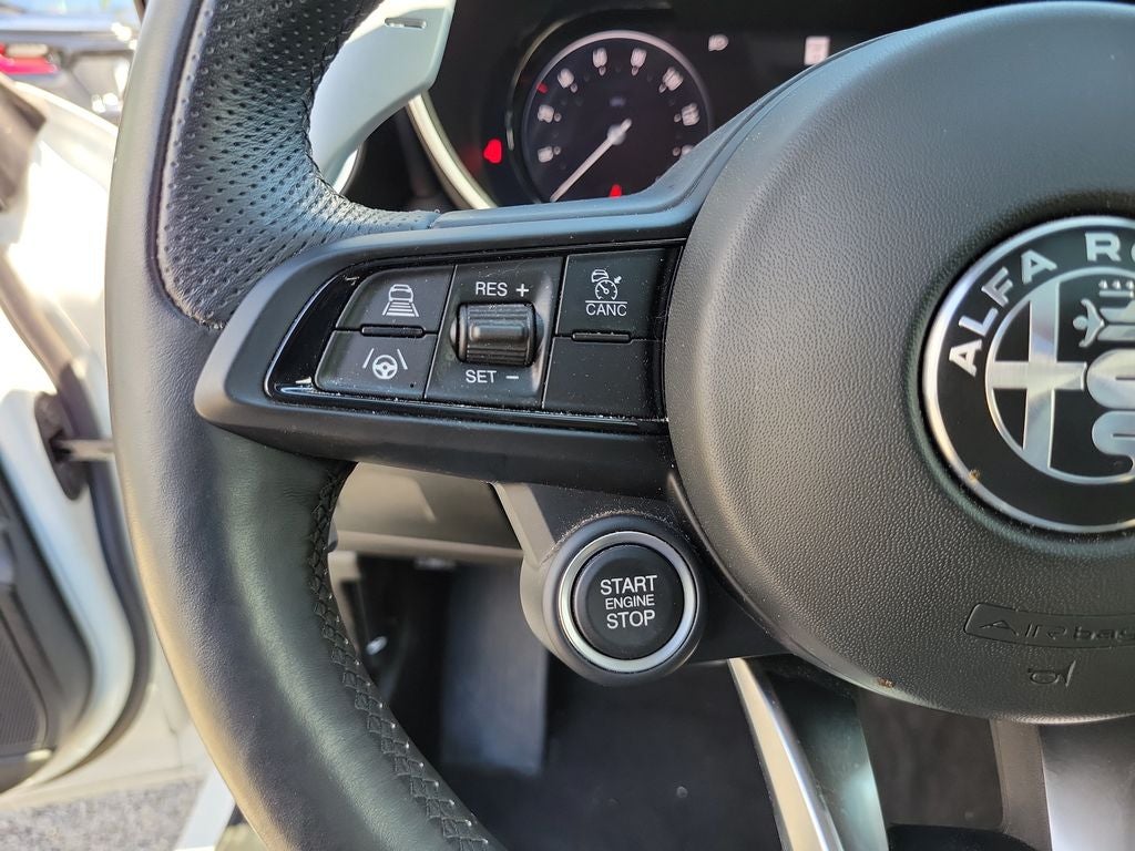 2024 Alfa Romeo Giulia Veloce