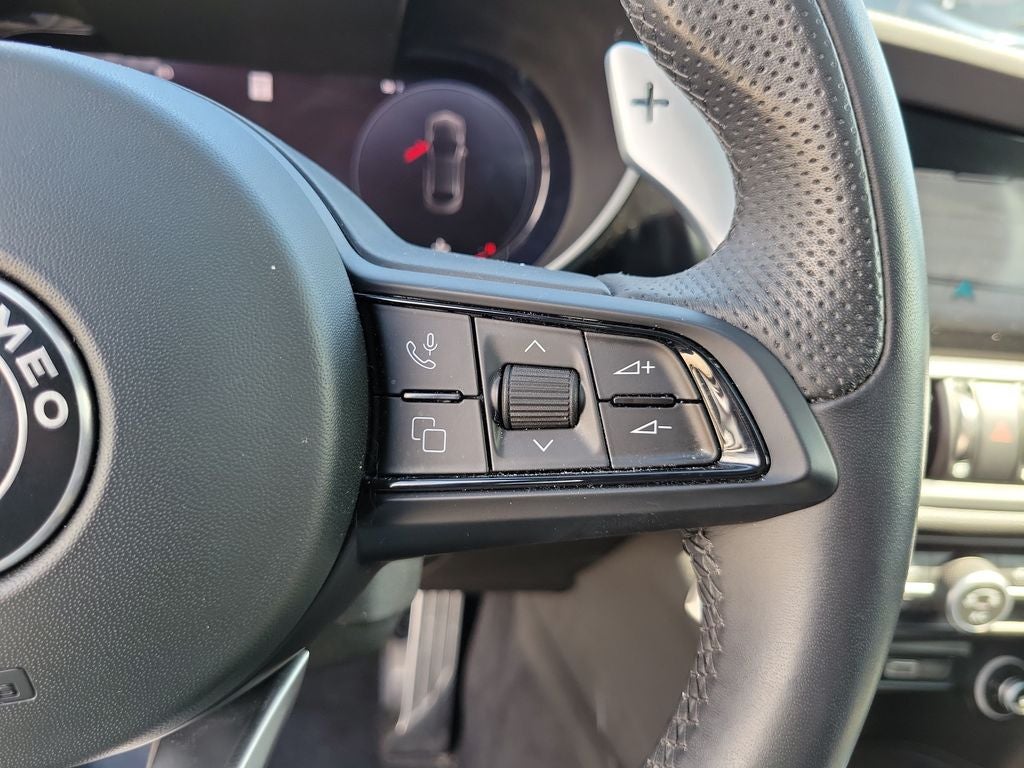 2024 Alfa Romeo Giulia Veloce