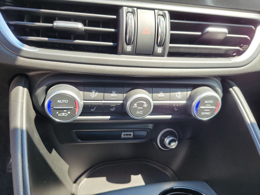 2024 Alfa Romeo Giulia Veloce