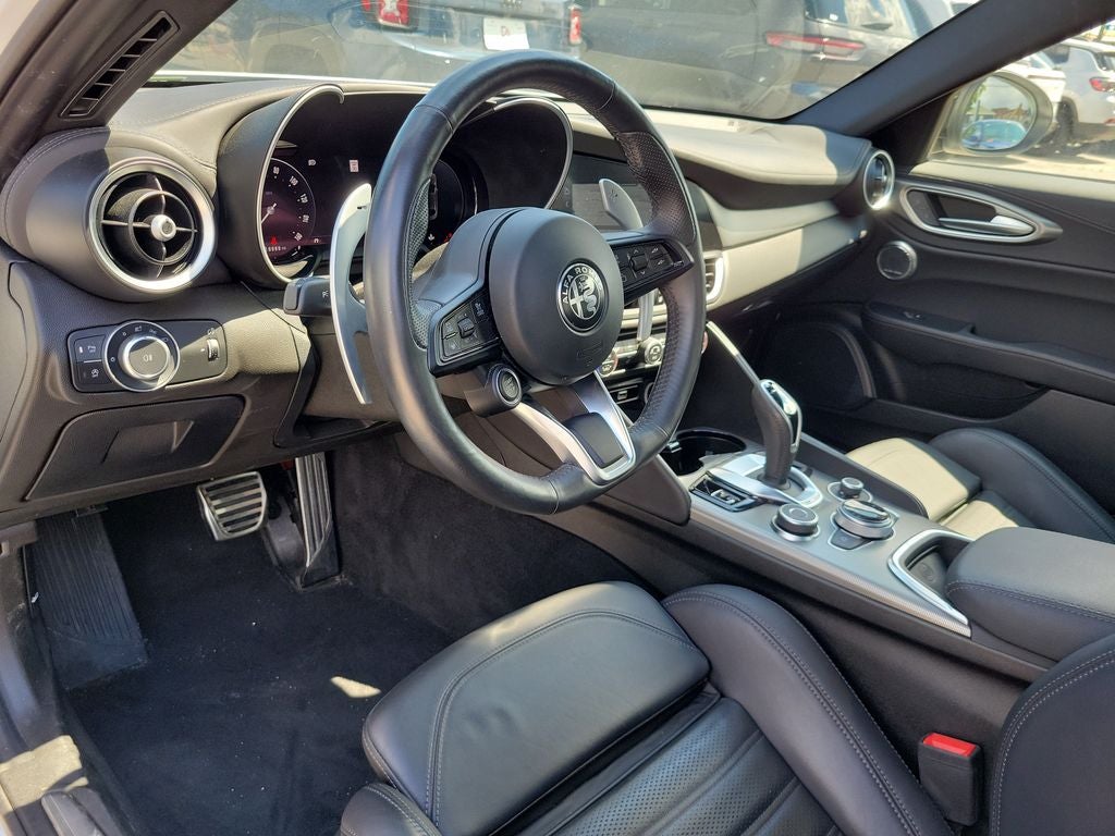 2024 Alfa Romeo Giulia Veloce