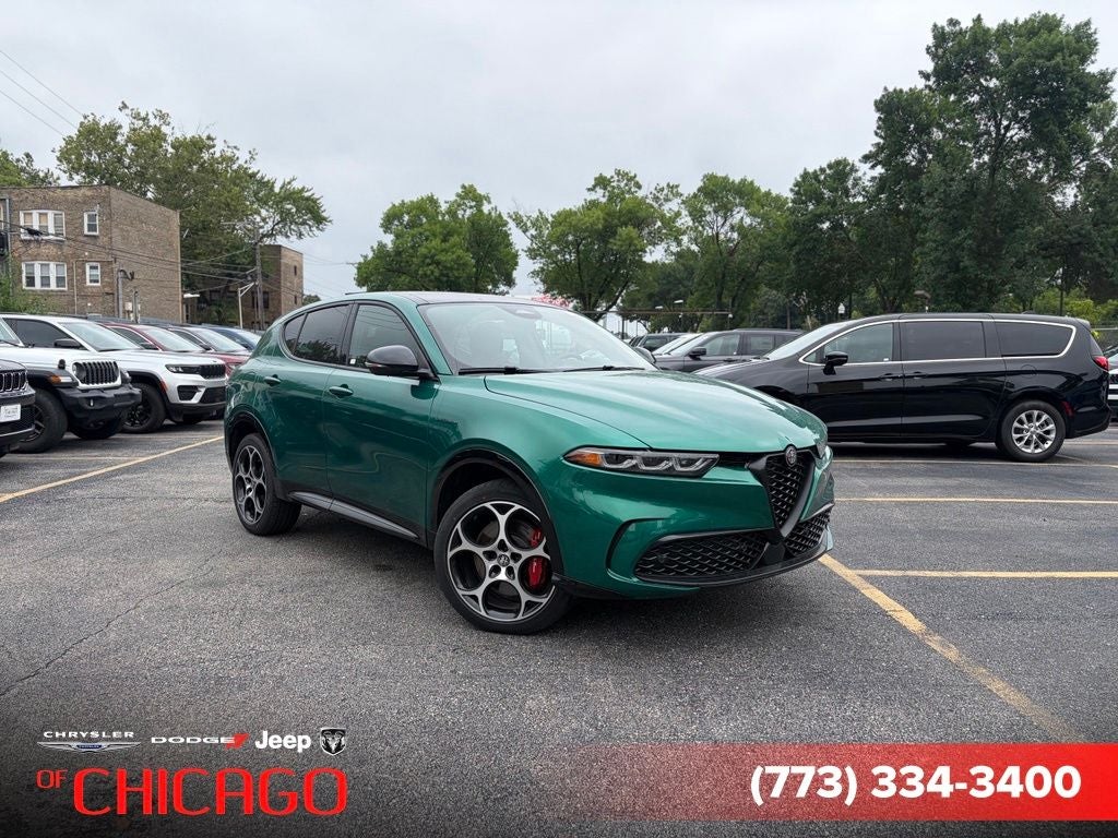 2025 Alfa Romeo Tonale Base