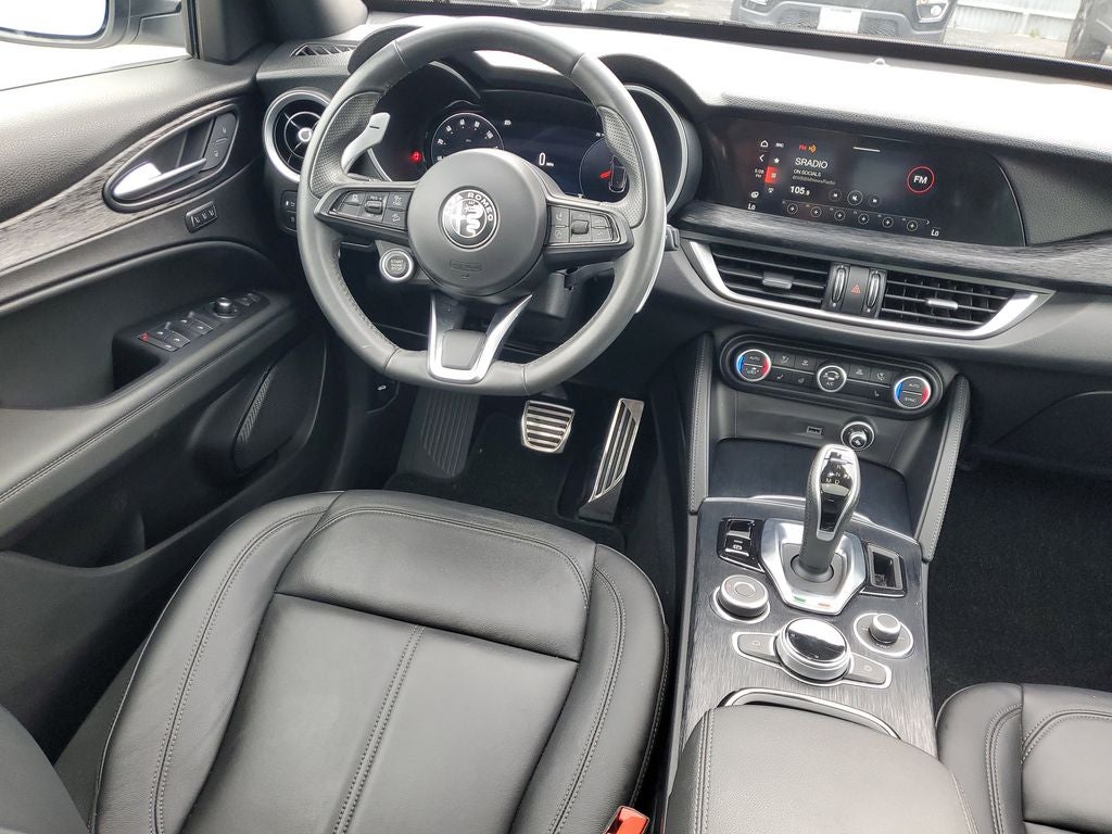2024 Alfa Romeo Stelvio Sprint