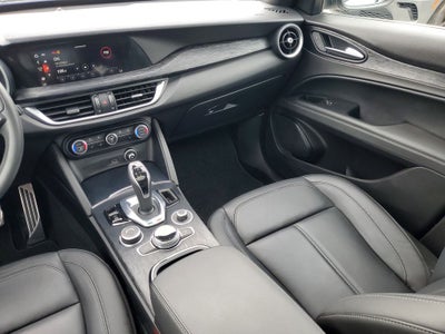 2024 Alfa Romeo Stelvio Sprint