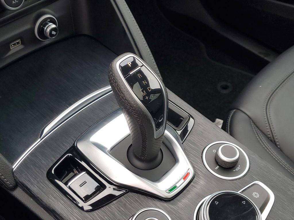 2024 Alfa Romeo Stelvio Sprint