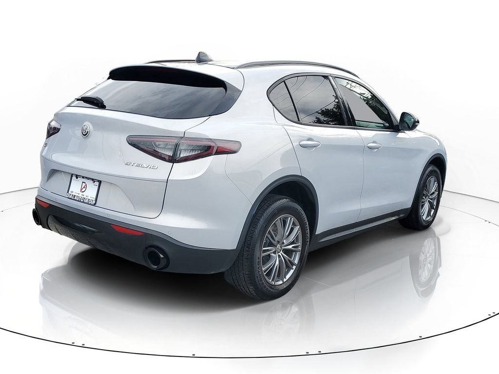 2024 Alfa Romeo Stelvio Sprint
