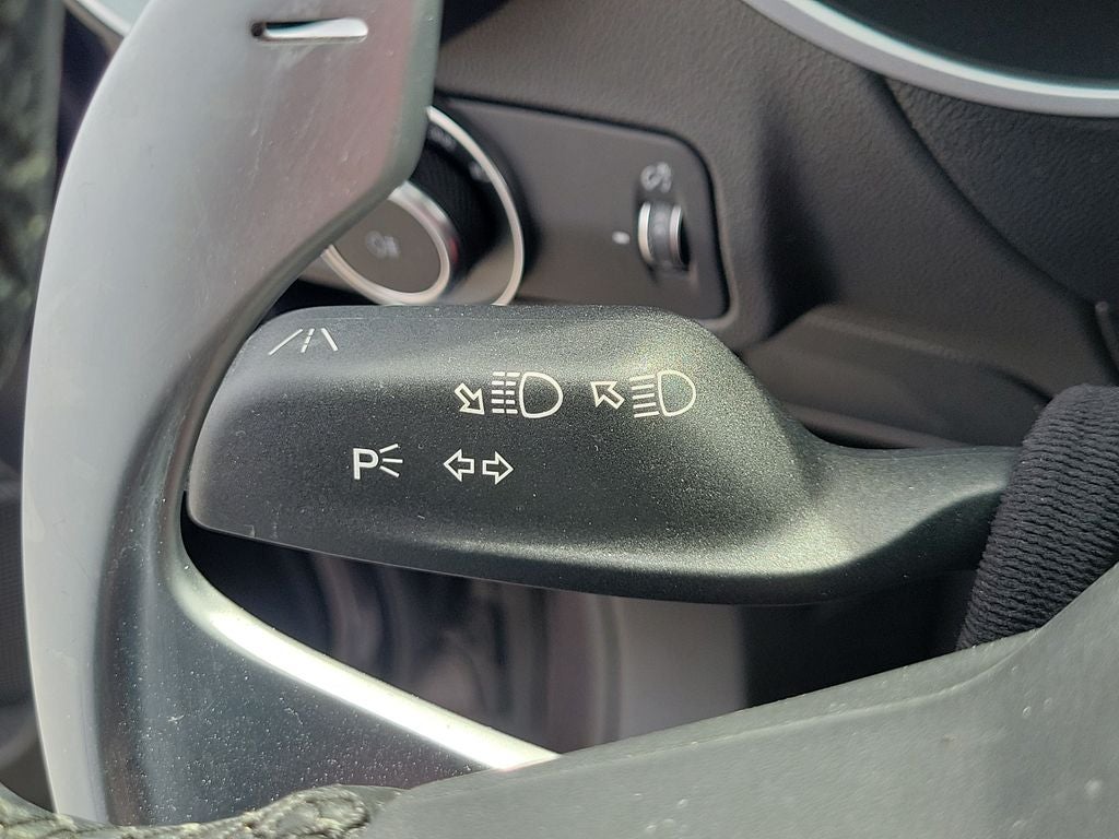 2025 Alfa Romeo Stelvio Base